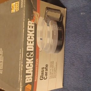 Black & Decker glass c a r a f e